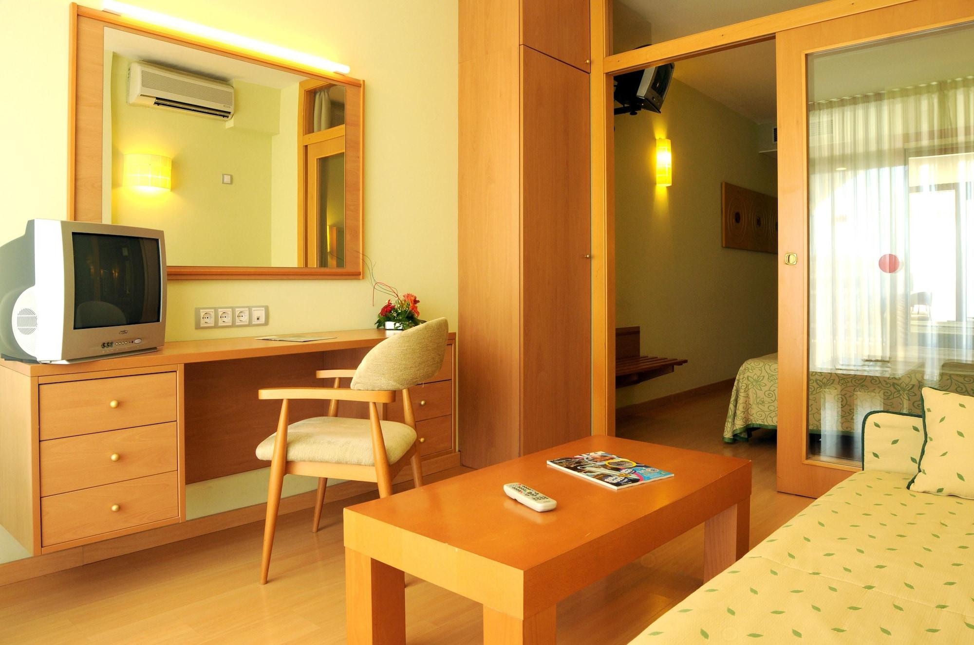 Evenia Olympic Suites Lloret de Mar Luaran gambar